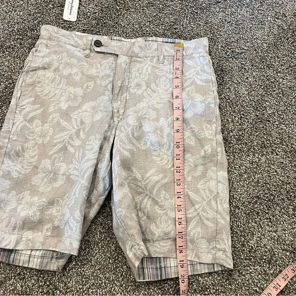 Tommy Bahama Due Cove Short NEW with tags Size 30 Reversible Palm Khaki/Plaid